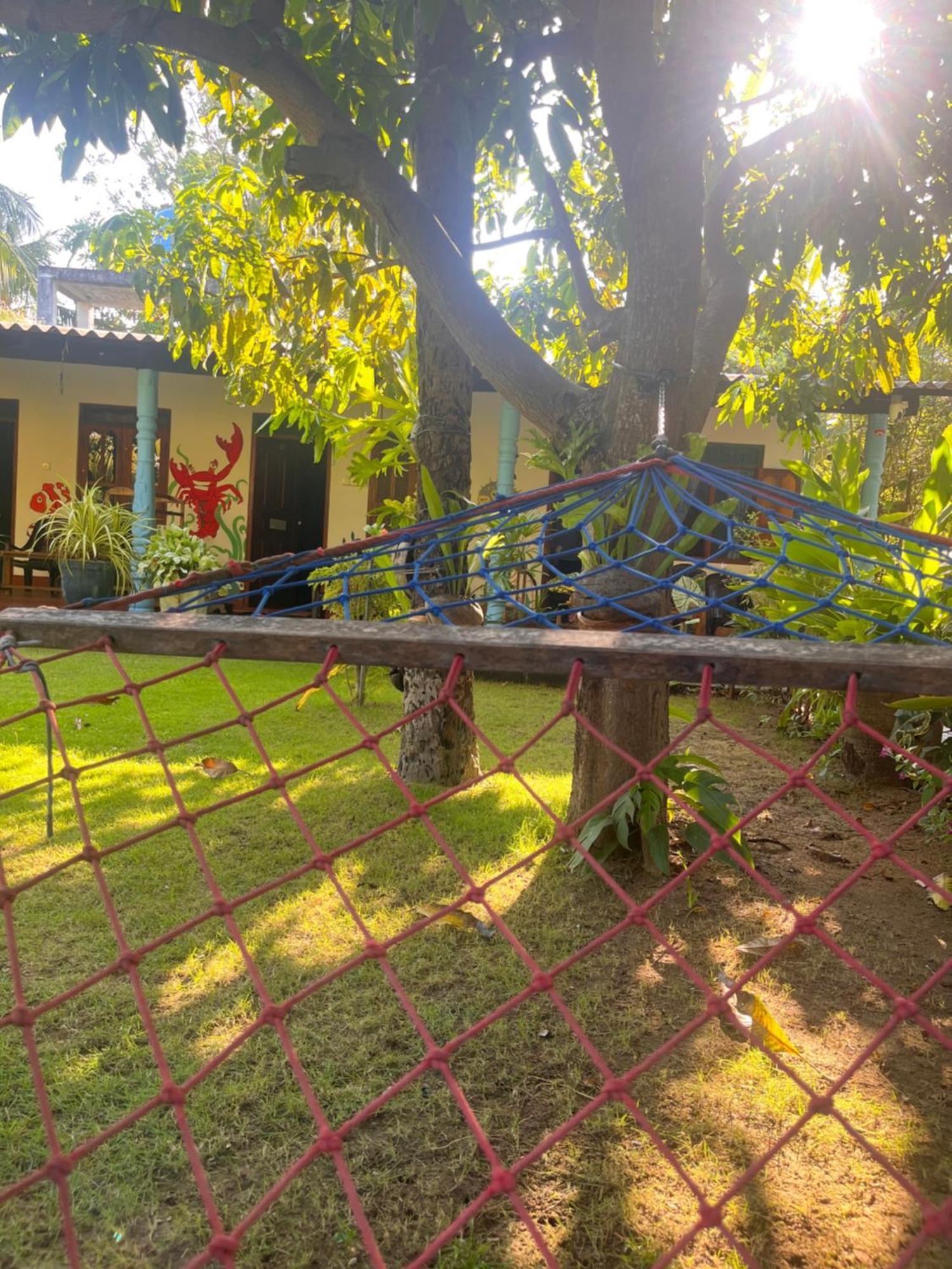 Lobster Inn ตรินโคมาลี ภายนอก รูปภาพ