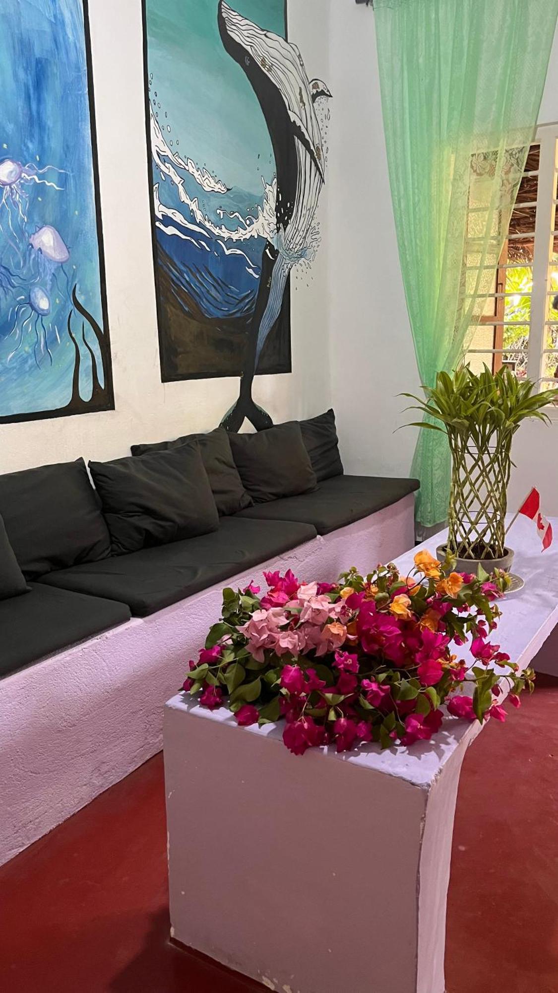 Lobster Inn ตรินโคมาลี ภายนอก รูปภาพ
