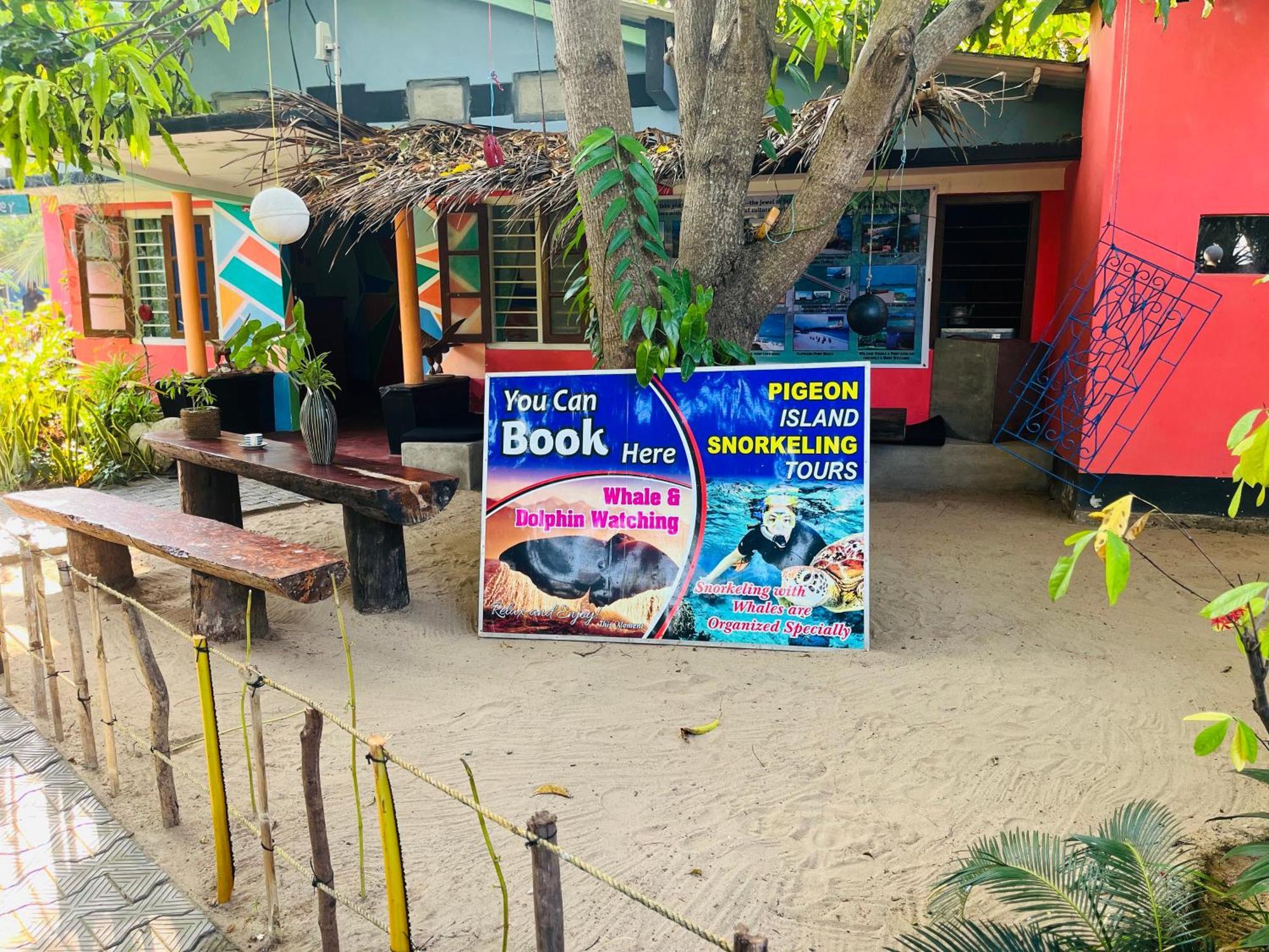 Lobster Inn ตรินโคมาลี ภายนอก รูปภาพ